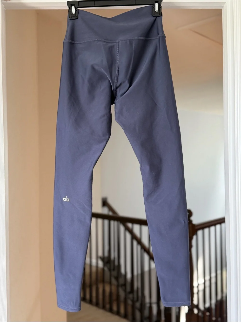 Alo Yoga High Waist Airlift Leggings Slate Blue Full Length. Size M